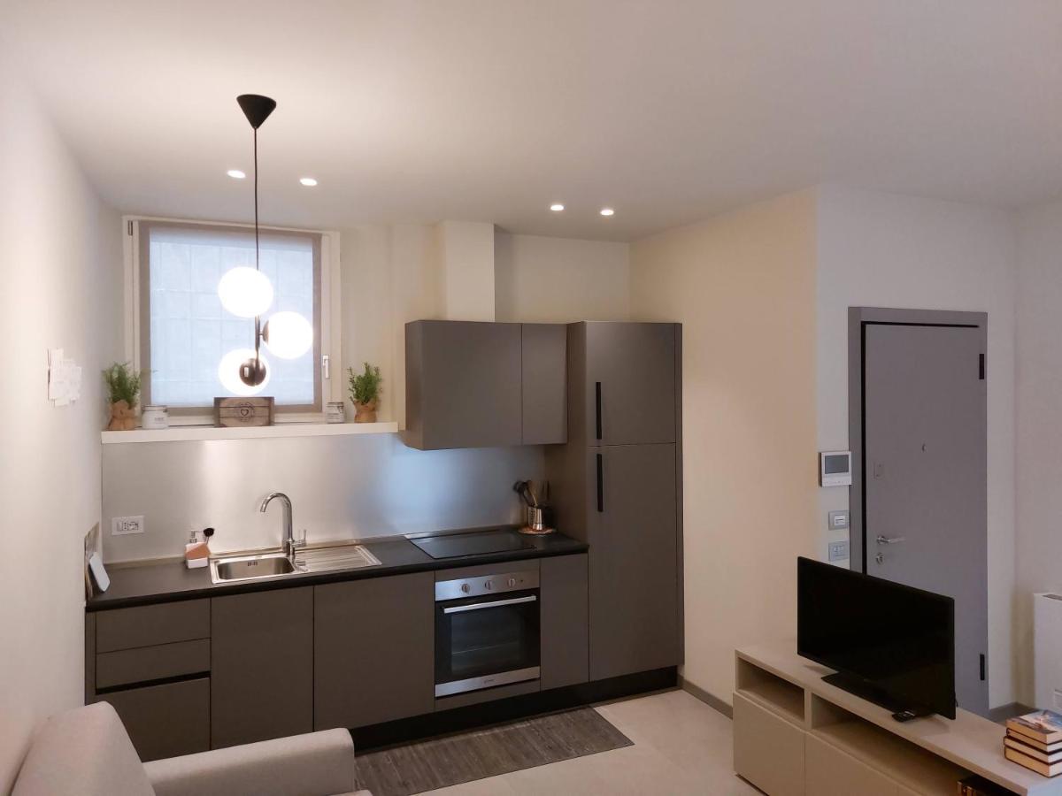 The 6 Apartments Rimini Exterior photo